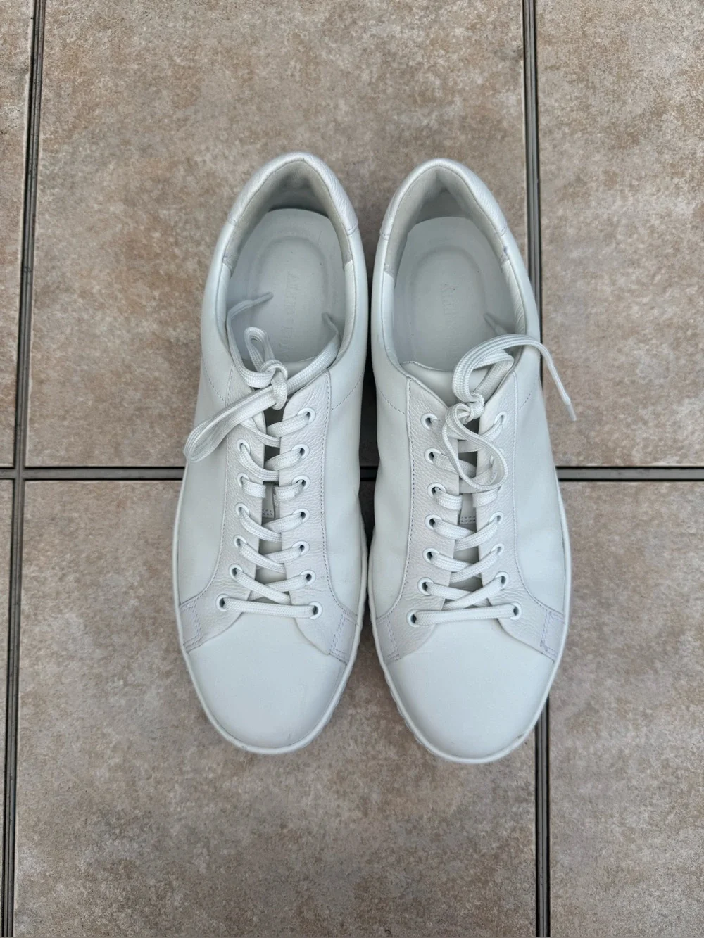ALLEN EDMONDS BARNES LEATHER LACE-UP SNEAKER WHITE